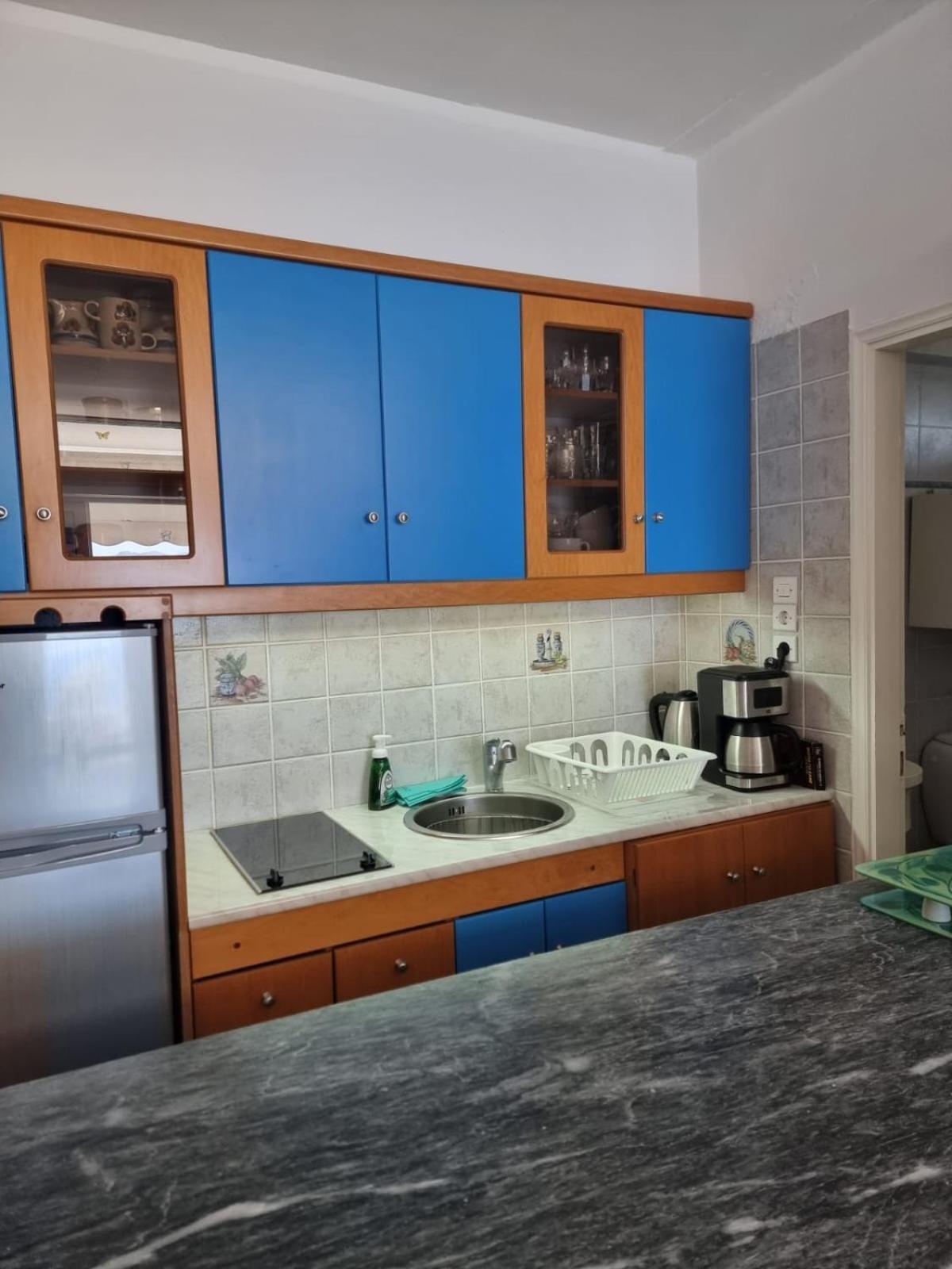 Atlas Apartment With Private Beach And Seaview Blue Loutraki  Ngoại thất bức ảnh