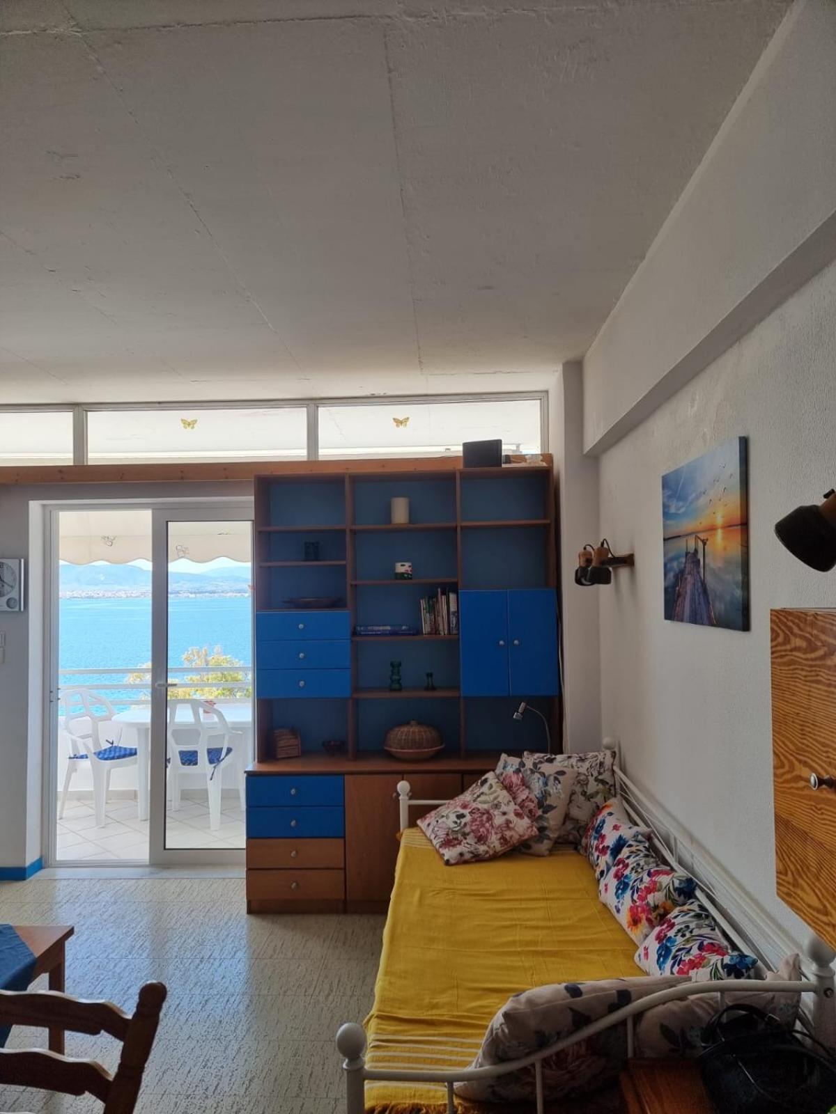 Atlas Apartment With Private Beach And Seaview Blue Loutraki  Ngoại thất bức ảnh